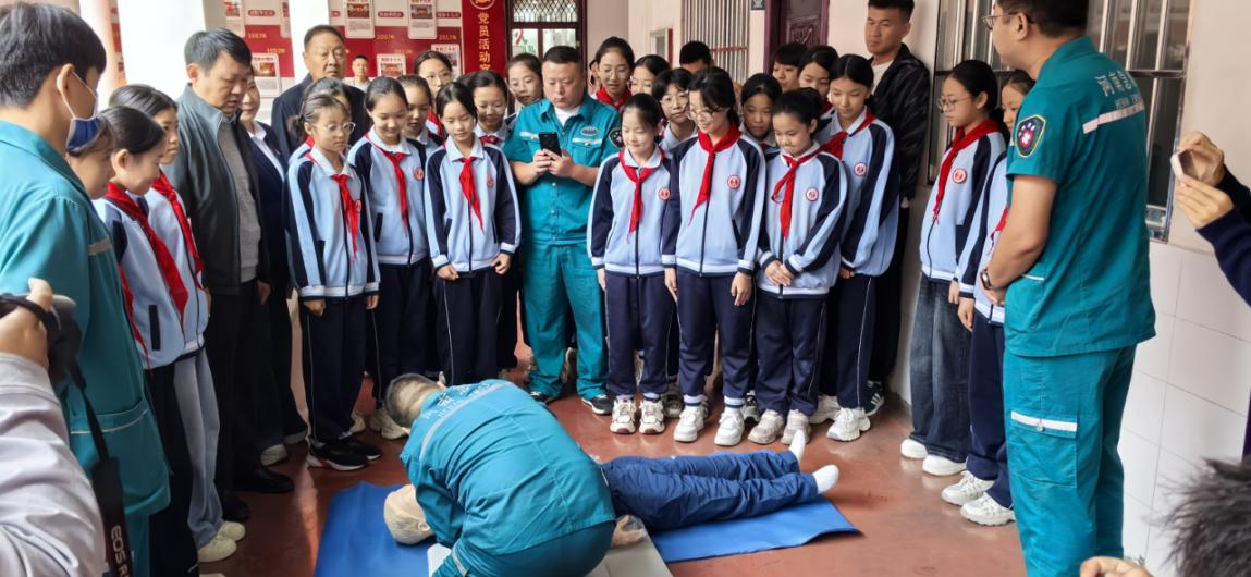 图片4.png 图片4.png